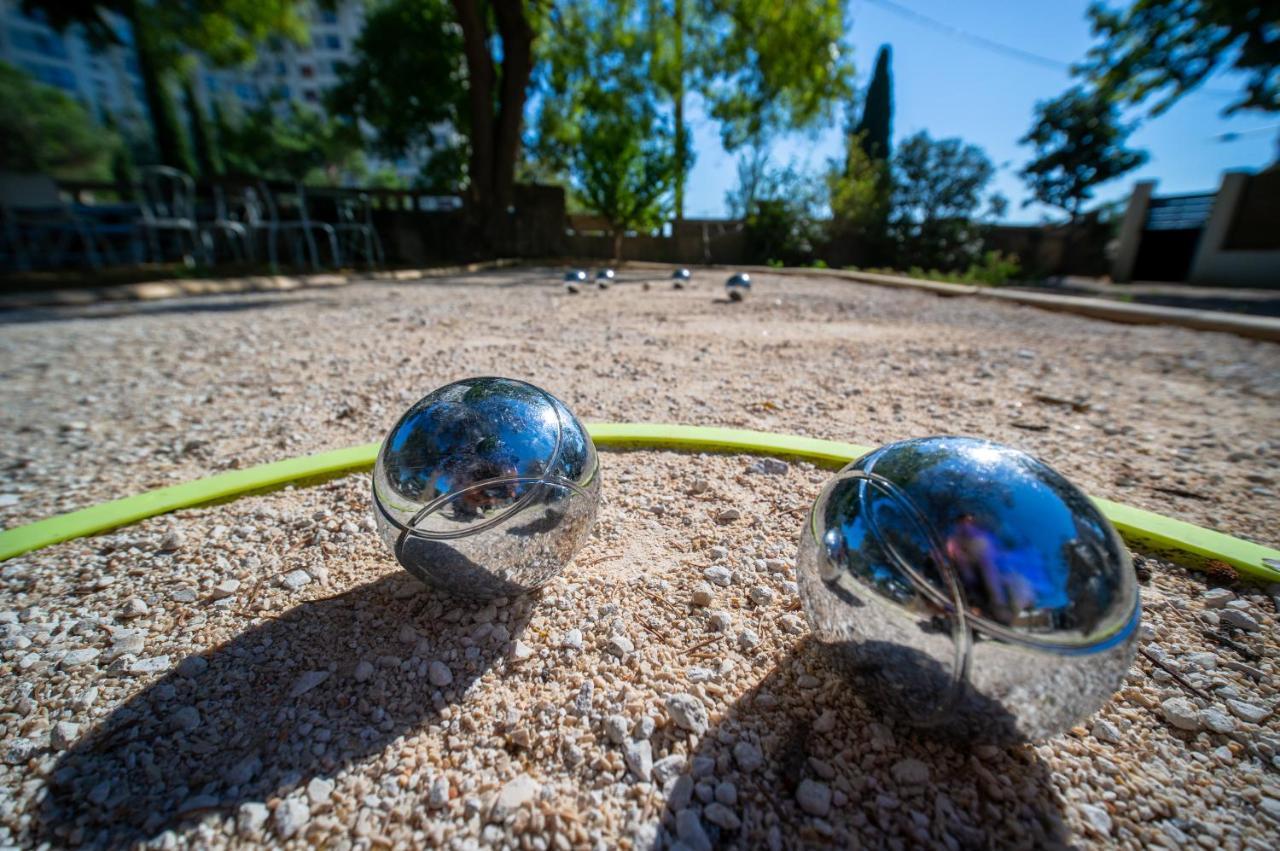 La Bastide De St Barnabe Jacuzzi Climatisation Parking Petanque Marseille